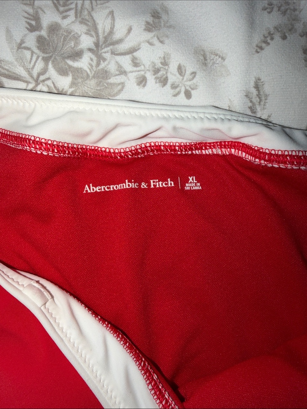 Abercrombie & Fitch Red and White Strapless One-Piece Swimsuit - Picture 3 of 4